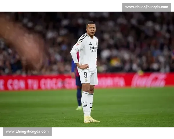 姆巴佩严守皇马隔离令 酒店足不出户靠水果宝矿力度日 姆巴佩严守皇马隔离令 酒店足不出户靠水果宝矿力度日