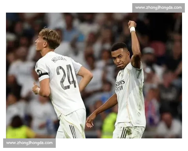 赫伊森：防守端的 “克罗斯”，皇马新核重塑攻防美学