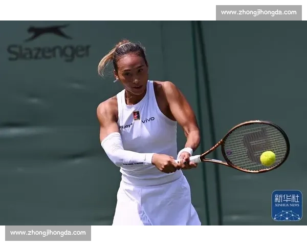 温网首轮焦点战：郑钦文挑战西尼亚科娃，草地魅力见证突破时刻